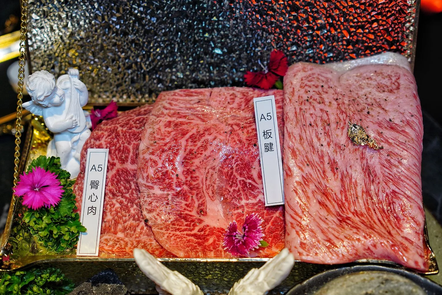 【台中高級燒肉】IKKON和牛會所WagyuClub，華麗古堡風格.頂級燒肉饗宴! @Sansa Blog-混血珊莎的奇幻旅程