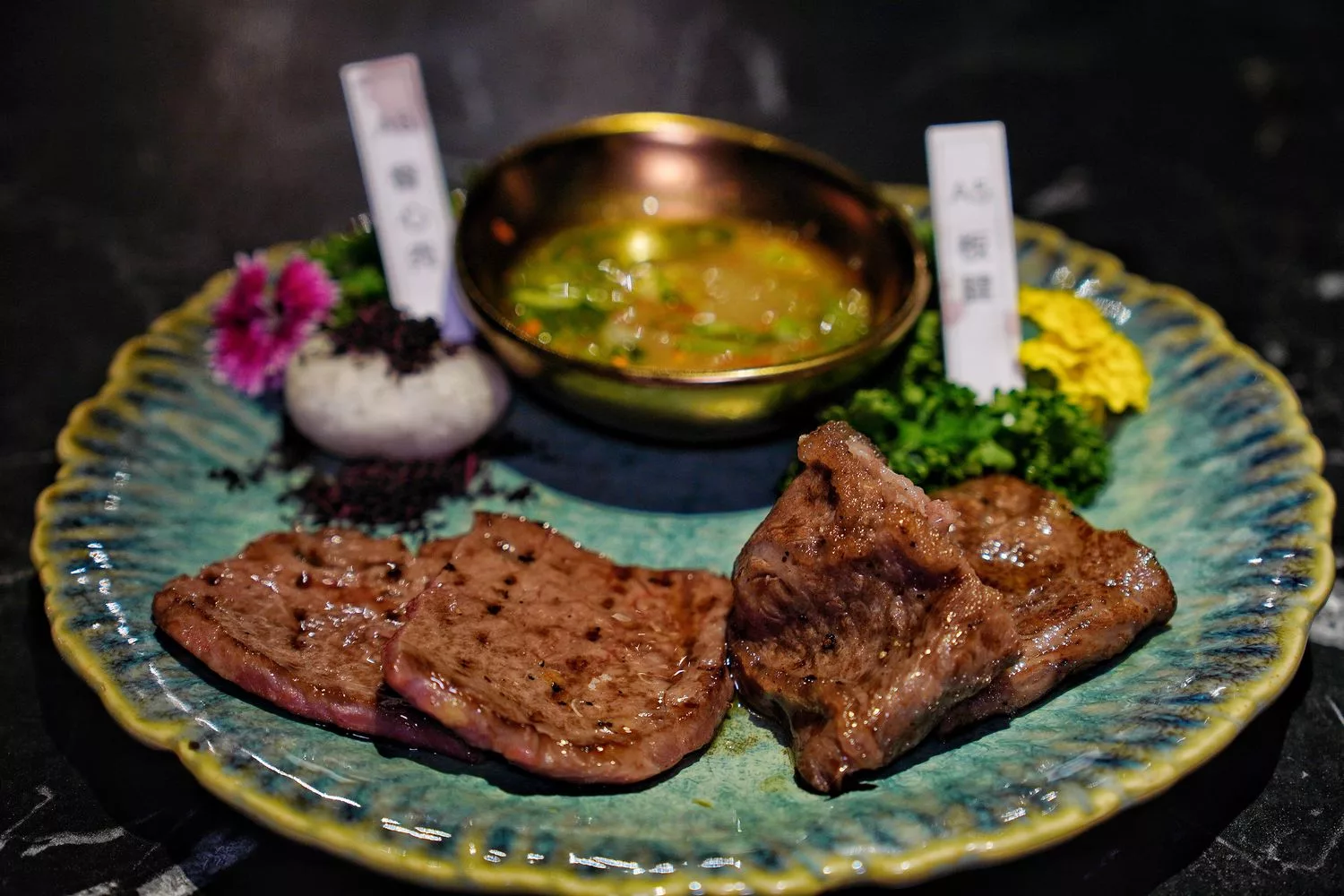 【台中高級燒肉】IKKON和牛會所WagyuClub，華麗古堡風格.頂級燒肉饗宴! @混血珊莎的奇幻旅程