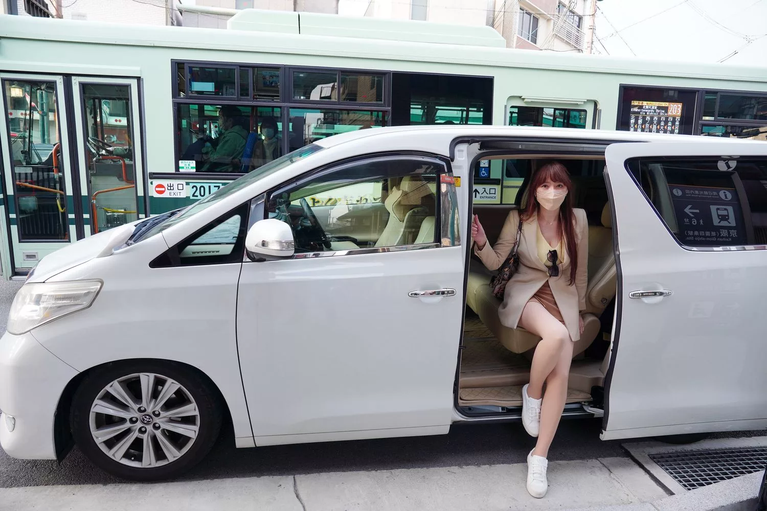 【日本包車】日本租車自駕、日本包車旅遊、日本計程車三種方式優缺點比較，旅遊心得分享! @Sansa Blog-混血珊莎的奇幻旅程