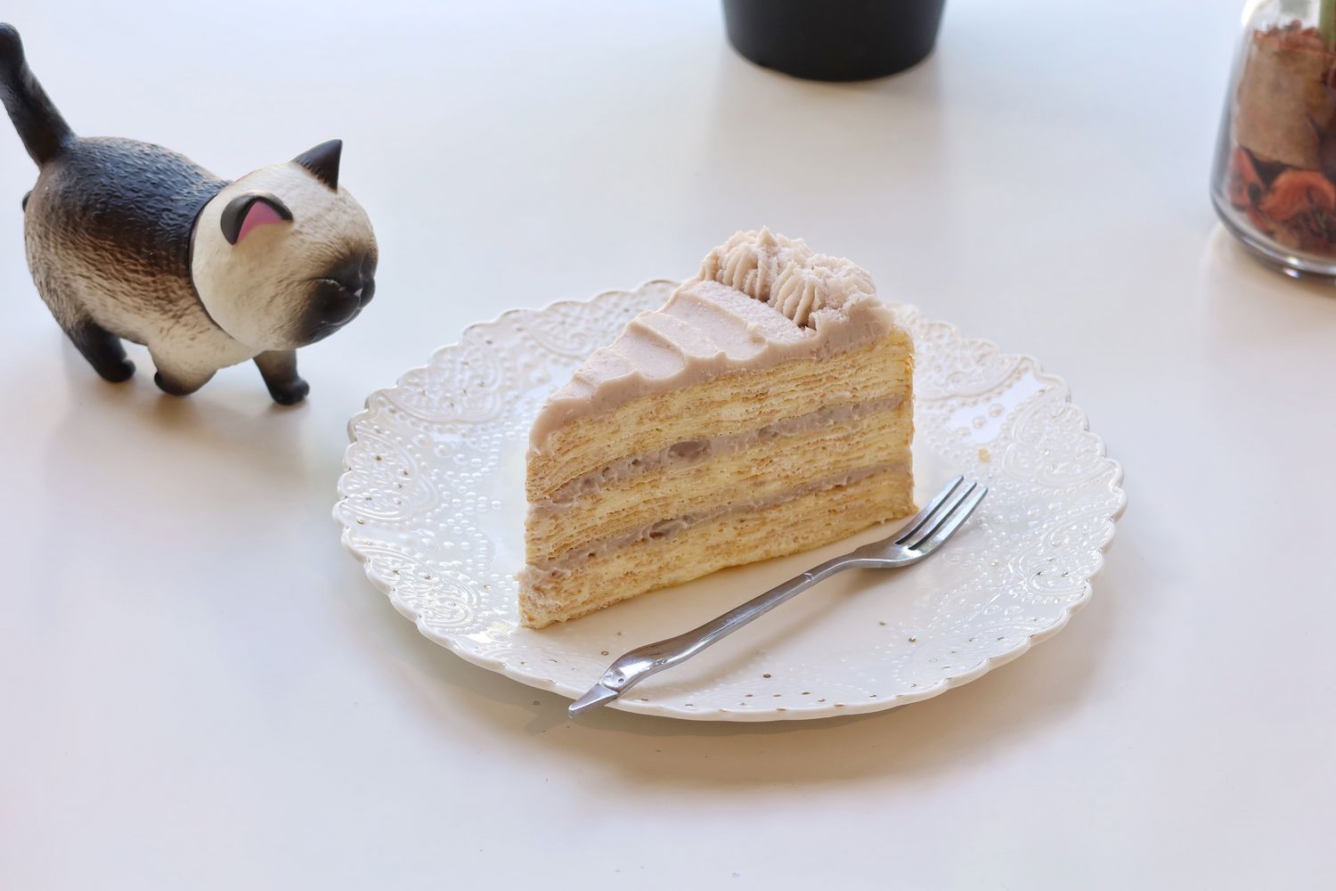【台中千層蛋糕】2度C NiGuo公益店｜超人氣伴手禮千層蛋糕，手作天然健康無添加，適合當生日蛋糕、彌月禮盒! @Sansa Blog-混血珊莎的奇幻旅程