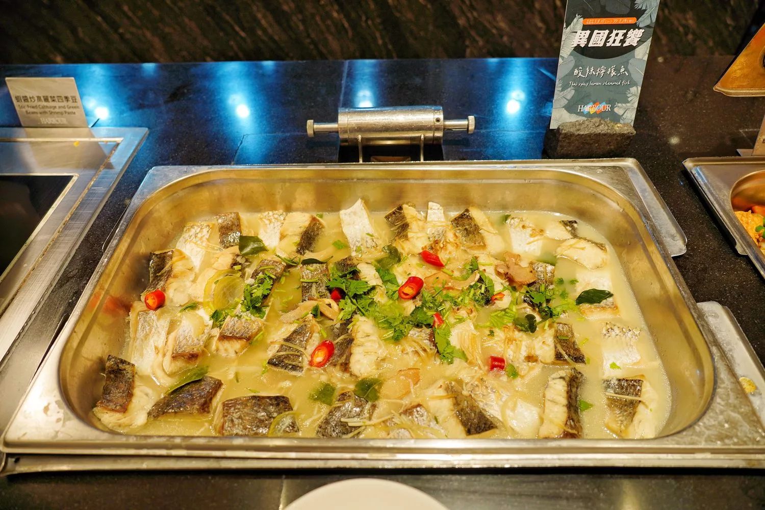 【漢來海港天母店】台北超人氣吃到飽，必吃菜色價位優惠分享! @混血珊莎的奇幻旅程