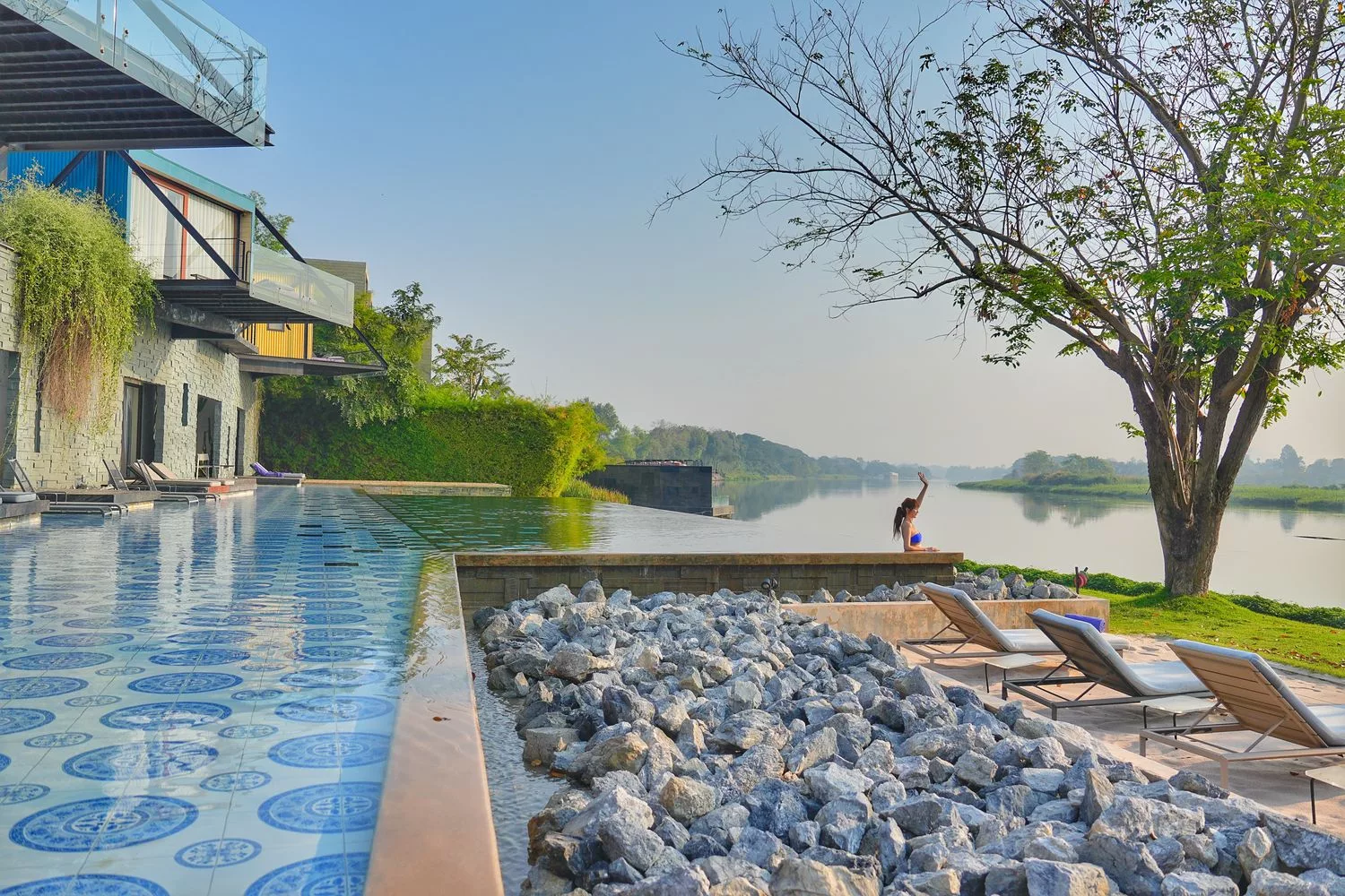 【Cross River Kwai】北碧府五星度假村，獨木舟泳池多種玩法! @混血珊莎的奇幻旅程