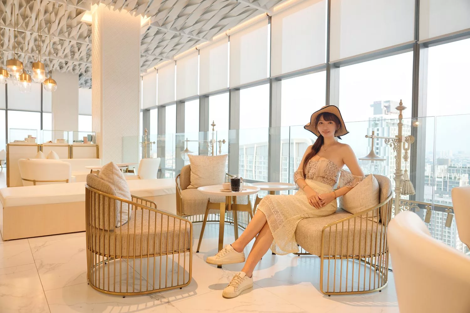 INNSiDE Bangkok Sukhumvit｜曼谷新開幕純白系時尚飯店! @混血珊莎的奇幻旅程