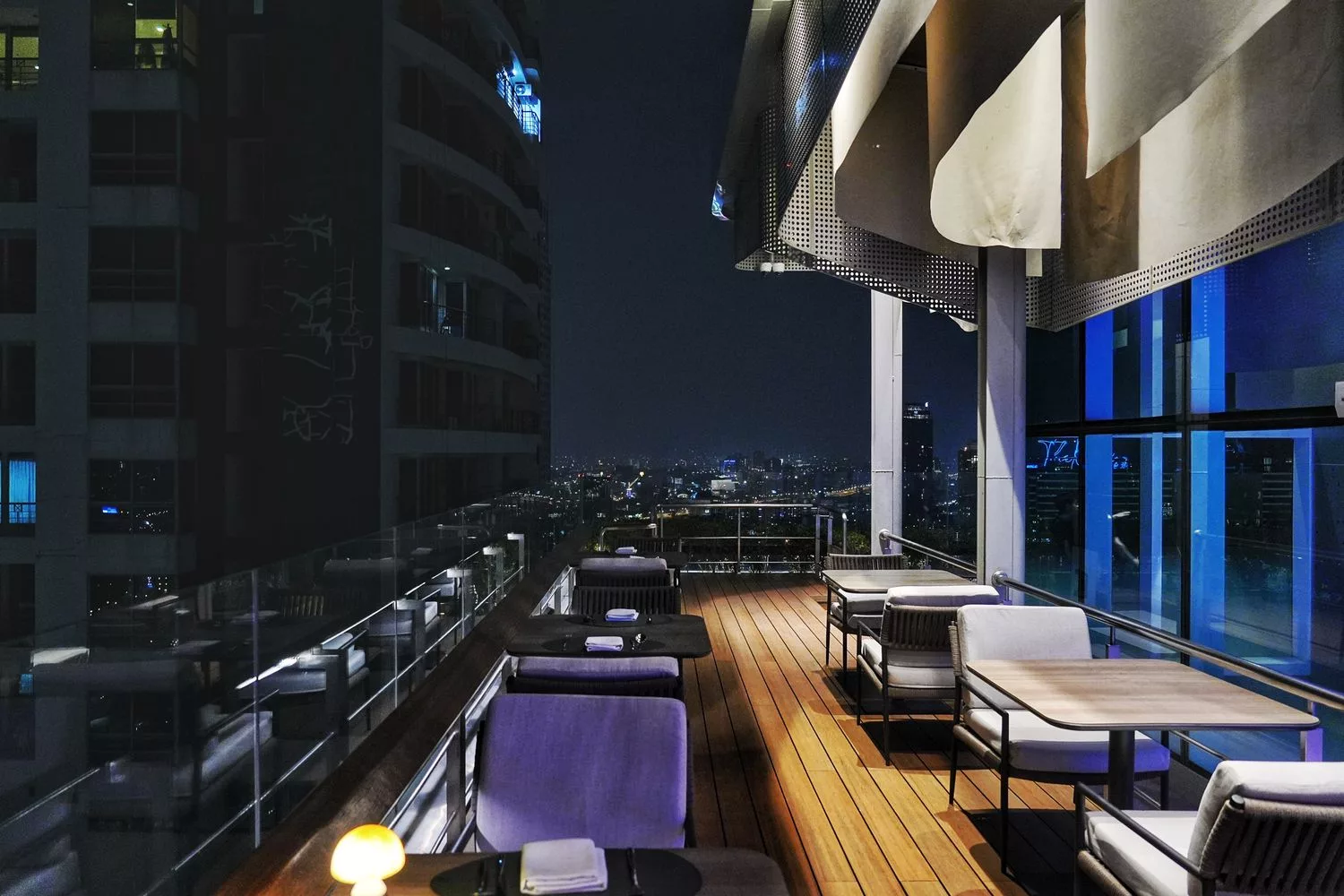 Mode Sathorn Hotel Bangkok｜超夯曼谷摩德沙吞酒店! @混血珊莎的奇幻旅程