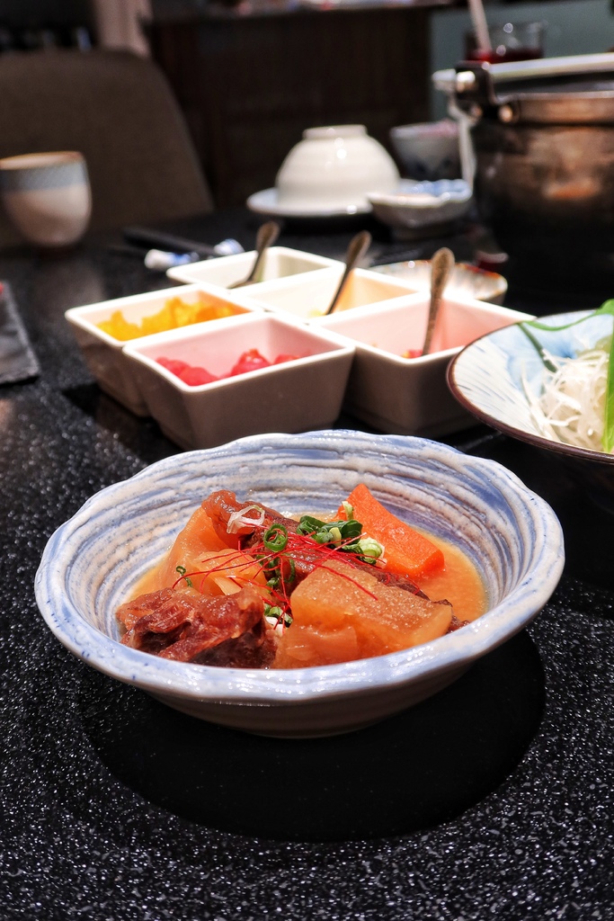 【竹苑shabu】台北東區火鍋，主打現流海鮮，超美味新鮮活沙公，頂級鍋物推薦! @Sansa Blog-混血珊莎的奇幻旅程