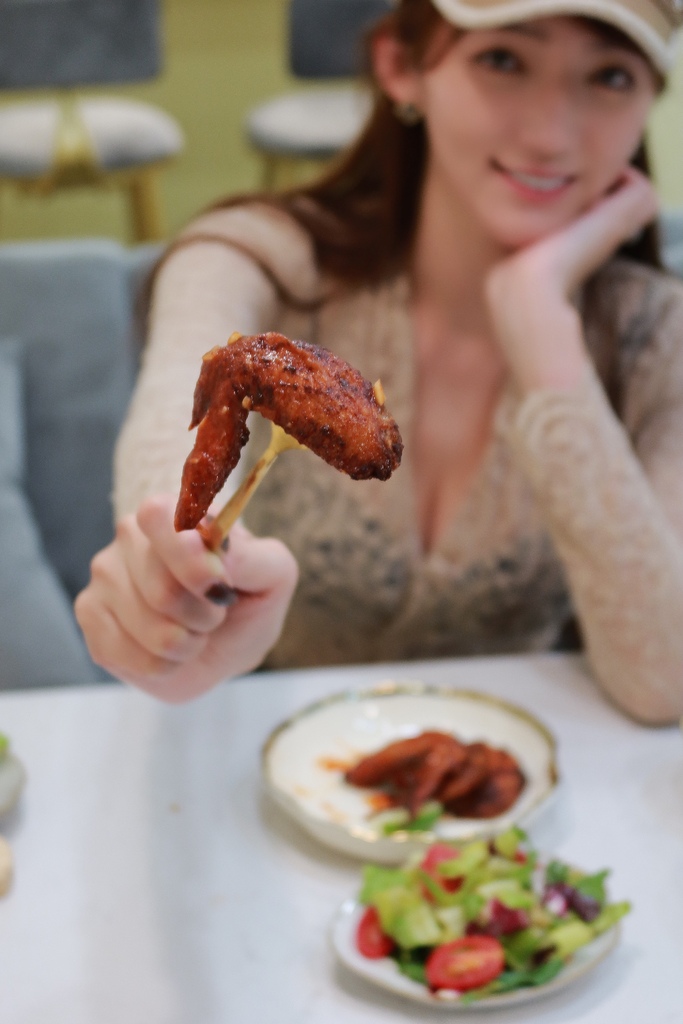【Promettente義大利麵】隱身在巷弄中的東湖美食義式餐廳，主打手工自製醬料，別家吃不到的好味道! @Sansa Blog-混血珊莎的奇幻旅程