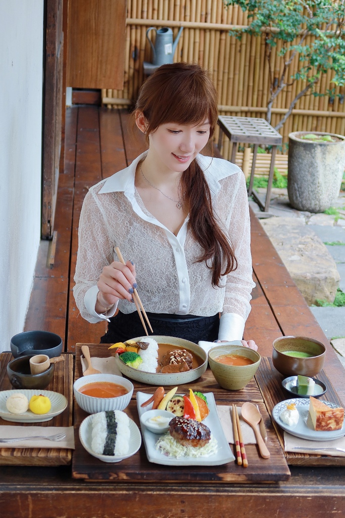 【內湖下午茶】珍珠菓子喫茶屋，日式老宅咖啡廳，和菓子.抹茶.咖哩飯通通有，氛圍感猶如來到台版小京都! @Sansa Blog-混血珊莎的奇幻旅程